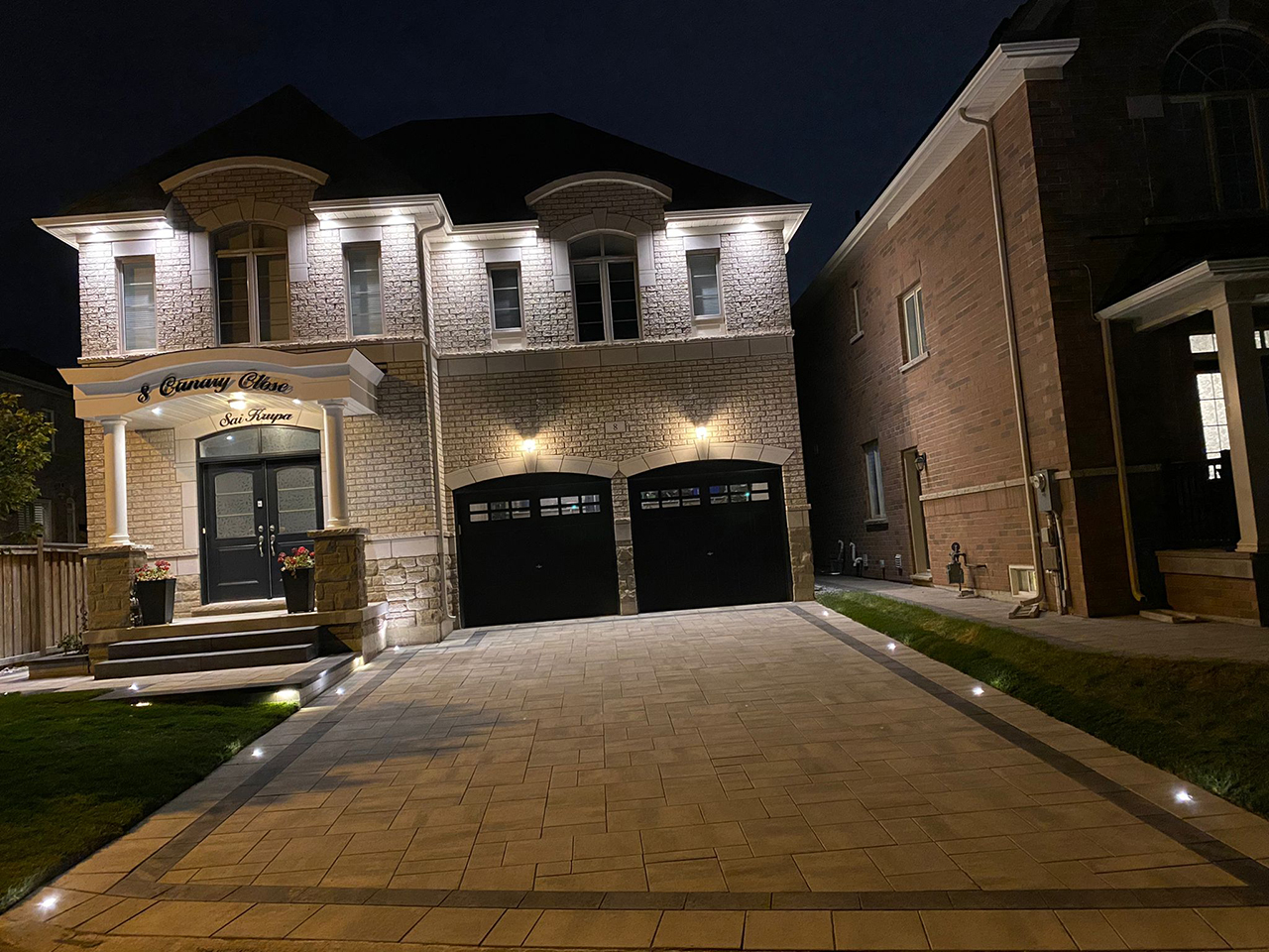 driveway interlocking with lights